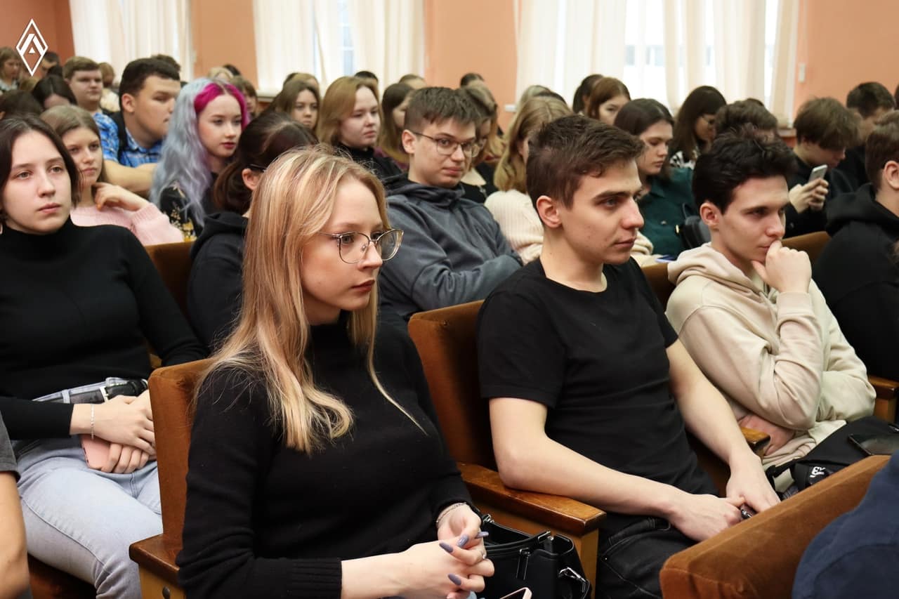 великолукская гсха преподаватели. духовная академия студенты. человек с высшим образованием. студенты академии сумеру. московская духовная академия.